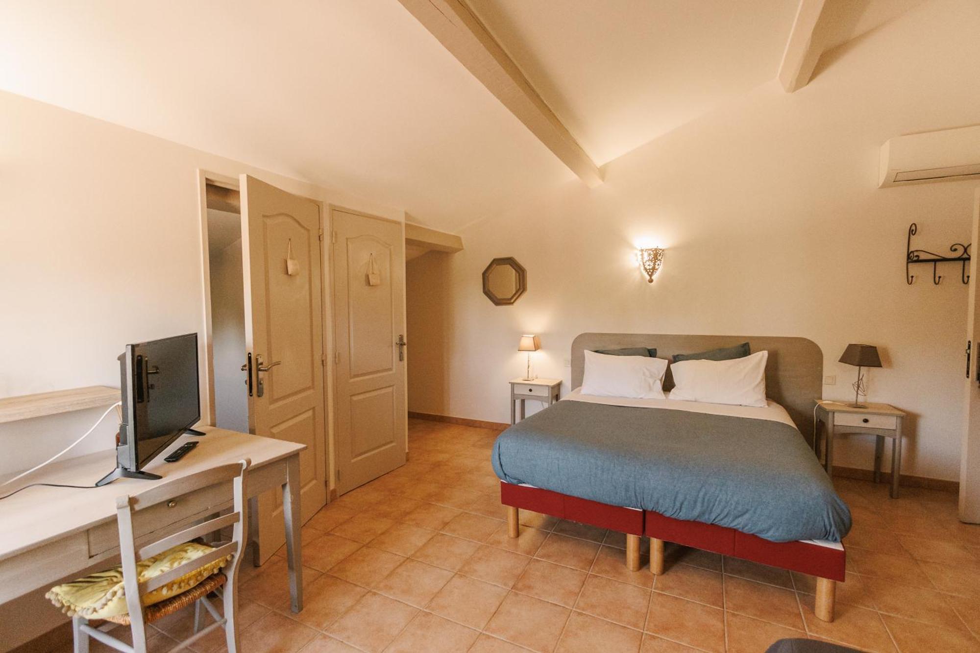 Bed and Breakfast Mas Saint-Ange Lunel  Zewnętrze zdjęcie