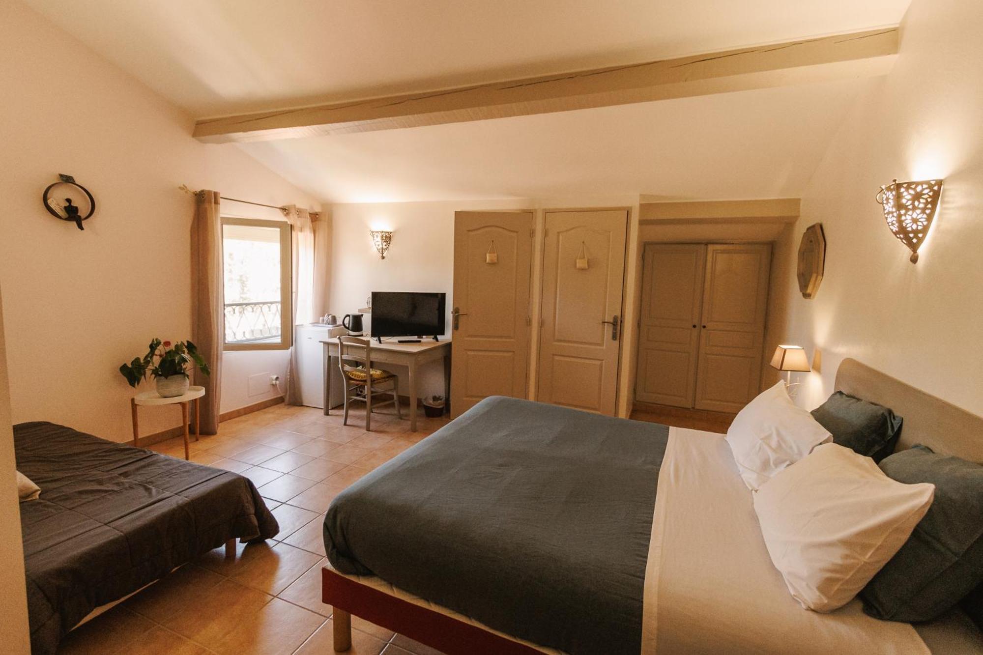 Bed and Breakfast Mas Saint-Ange Lunel  Zewnętrze zdjęcie